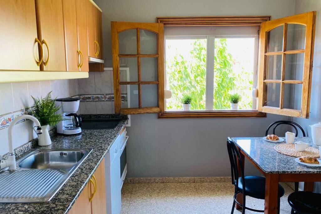 סאלוברה 2 Apartments With Private Pool At Villa Diaz Aleman מראה חיצוני תמונה