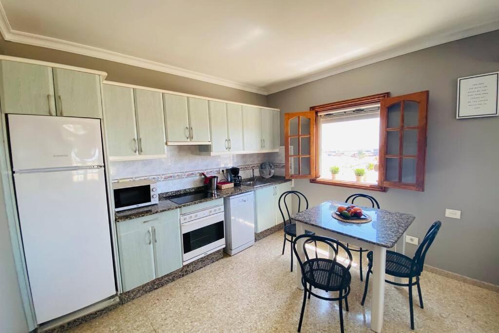 סאלוברה 2 Apartments With Private Pool At Villa Diaz Aleman מראה חיצוני תמונה