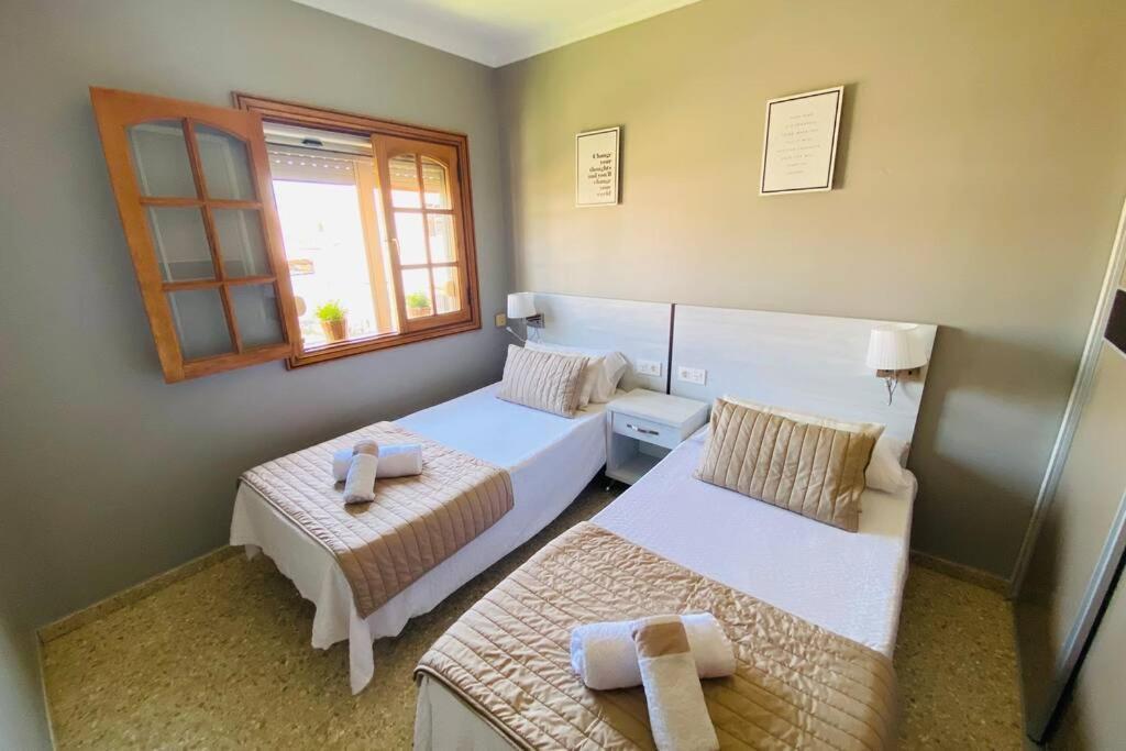 סאלוברה 2 Apartments With Private Pool At Villa Diaz Aleman מראה חיצוני תמונה